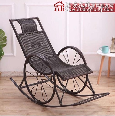 勝芳批發藤制搖椅 舒適休閑，品質之選